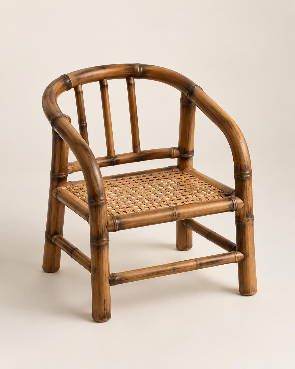 Ghế tre trẻ em